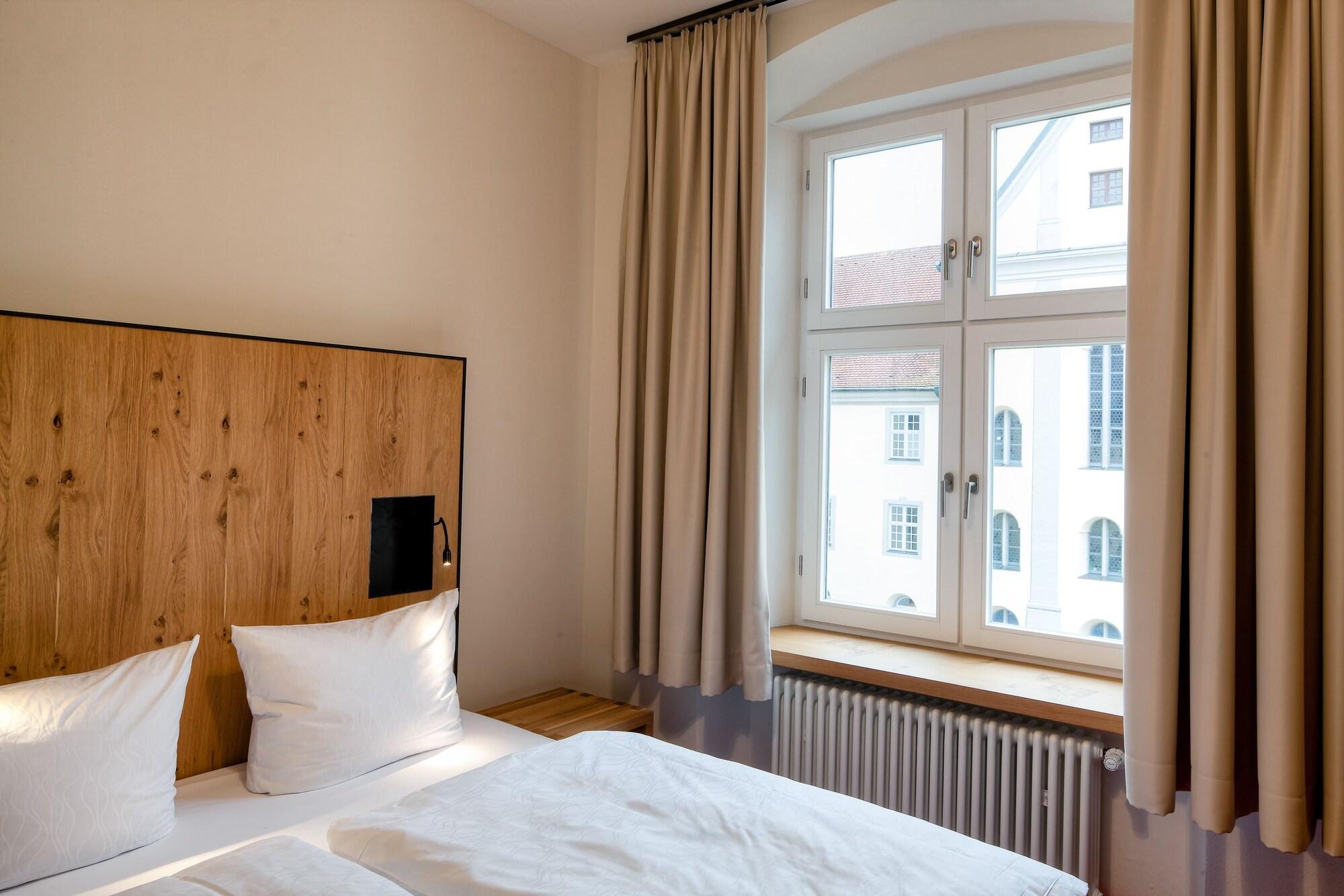 Hotel Kloster Holzen Allmannshofen Kültér fotó
